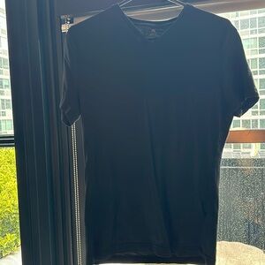 H&M slim fit black T